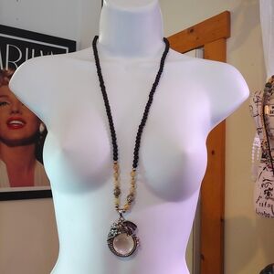 Beautiful Elephant Pendant/Rhinestone/Beaded Necklace, 15"💎 🐘